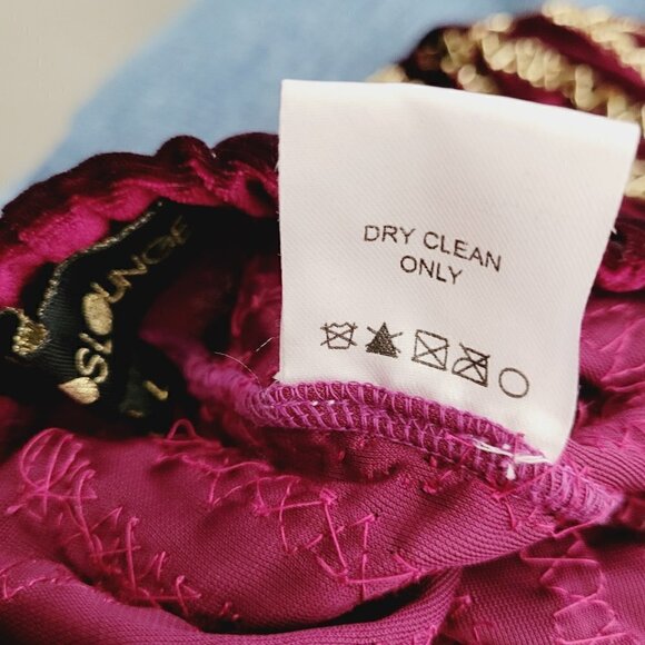 Virgo’s Lounge Burgundy Velvet Gold Beaded Leggings - Picture 7 of 7